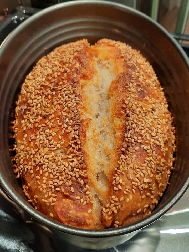 You are currently viewing פריך מבחוץ, רך ואוורירי מבפנים